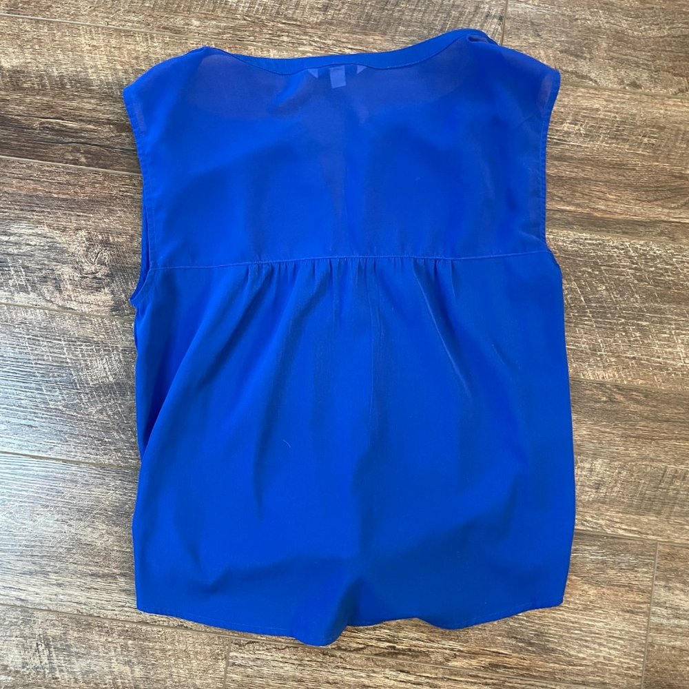 American Eagle Blue Small Tie Front Sleeveless V Neck Tank Top - Picture 4 of 4